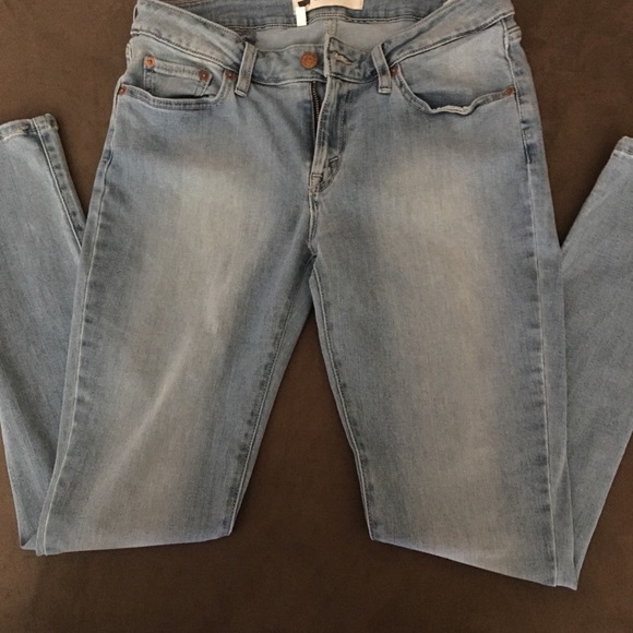 Levi 535 legging jean - Picture 3 of 6